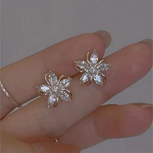 Boho Diamond Flower Stud Earrings